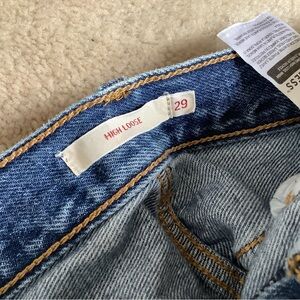 Levi’s Premium  High Loose 29, Capital E tag